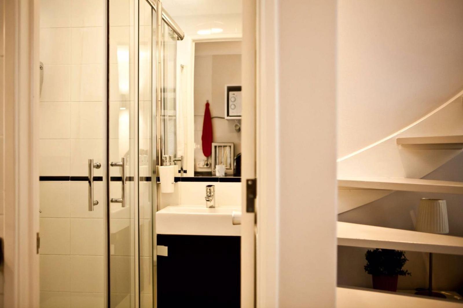 Bica Little House Apartment Lisbon Exterior photo